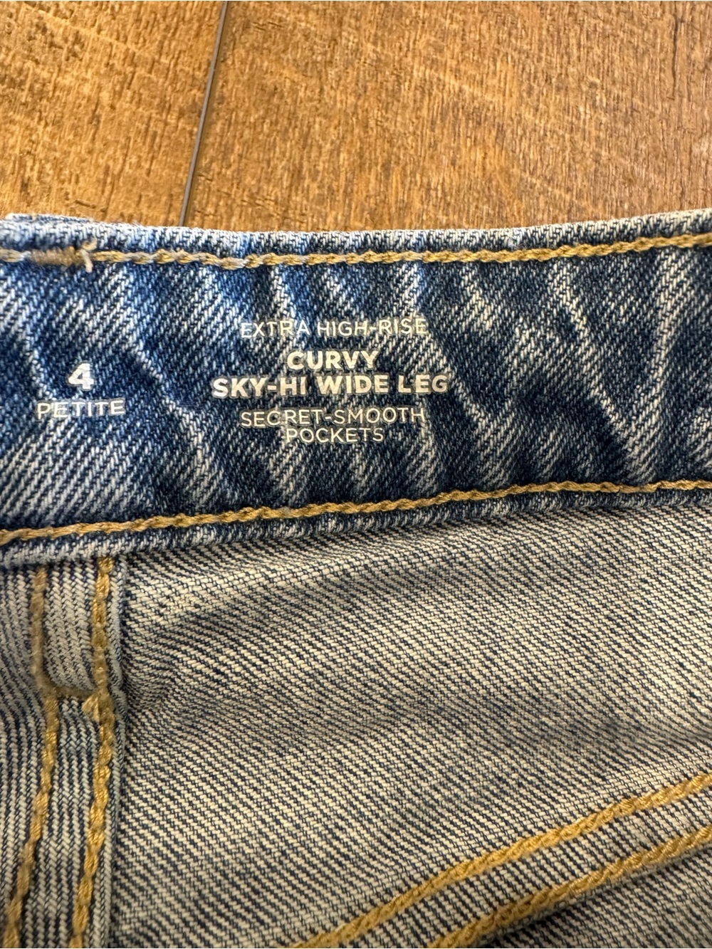 Old Navy Women’s Jeans Extra High Rise City Sky-Hi Wide Leg Size 4 Petite - Picture 8 of 10